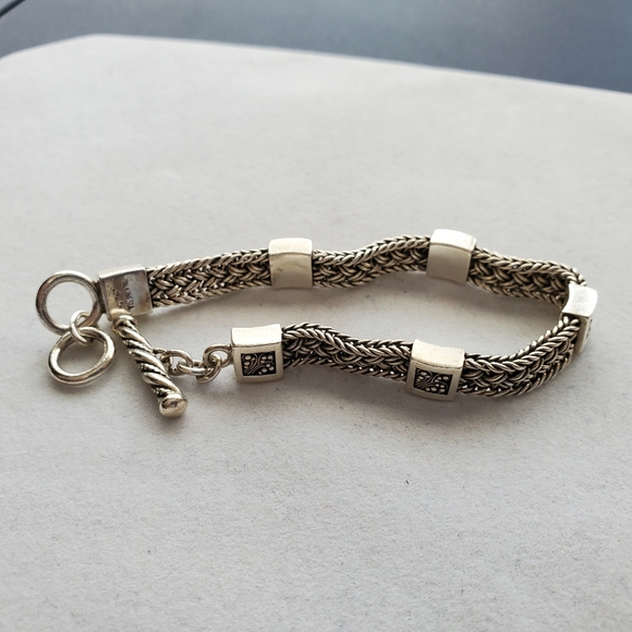 Lois Hill Bracelet - Picture 8 of 16